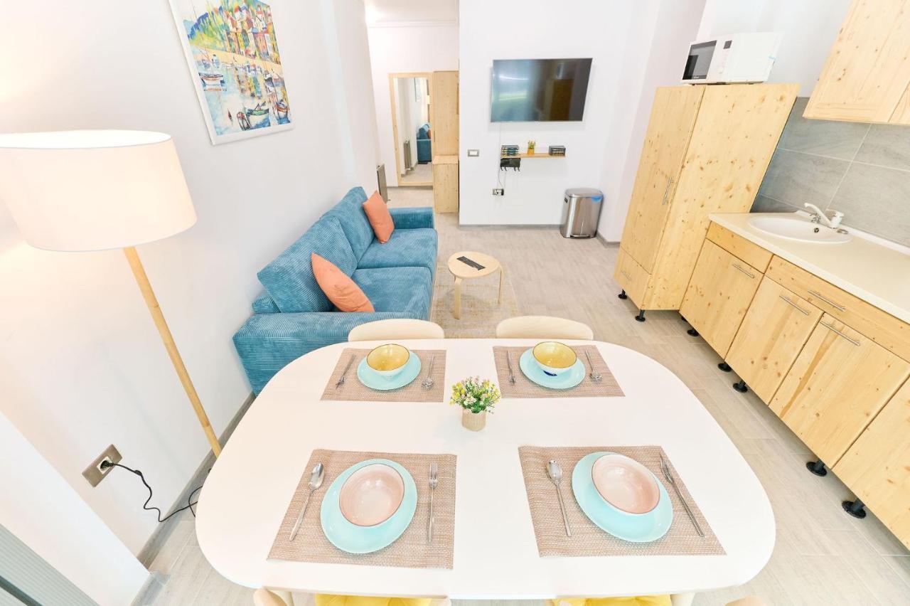 Blacksearama Apartment- Spa, Pools And Parking Mamaia Eksteriør bilde
