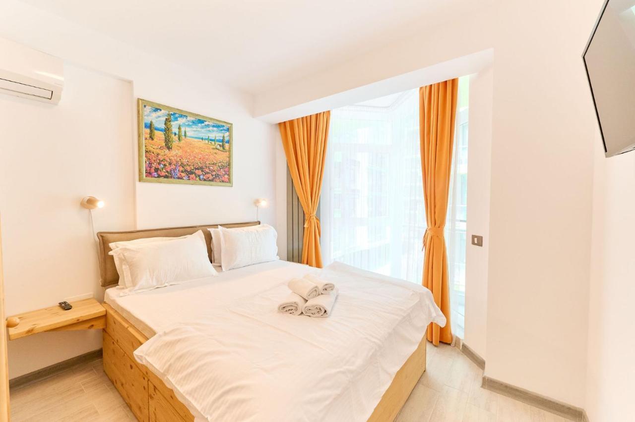 Blacksearama Apartment- Spa, Pools And Parking Mamaia Eksteriør bilde